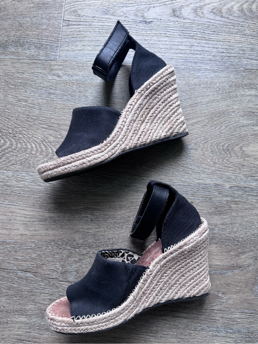 Toms Wedge Sandal heels